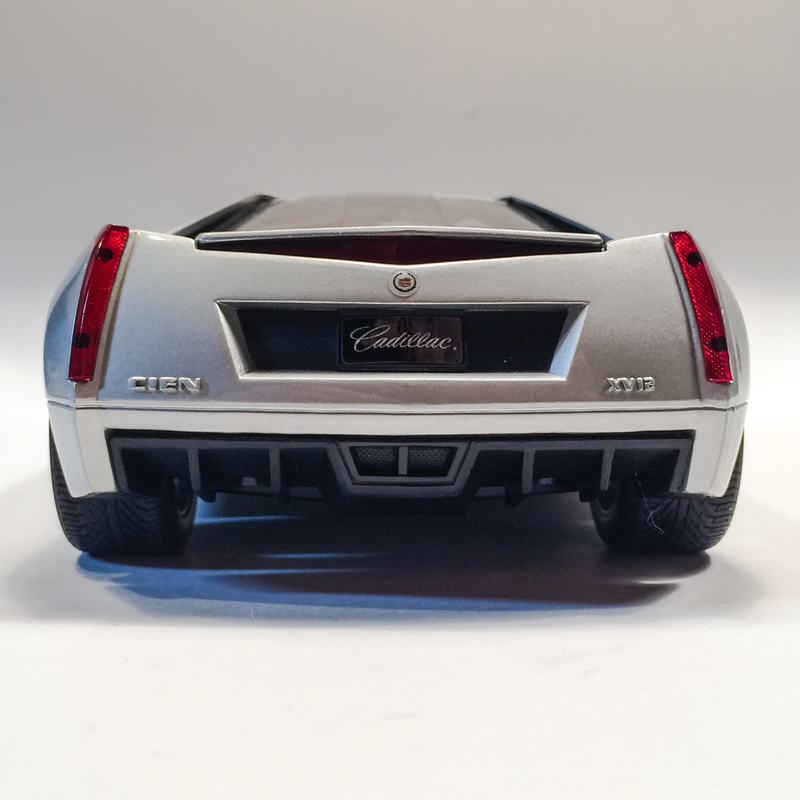 Illustration for article titled Cadillac Cien in 1/18 Scale by Hot Wheels